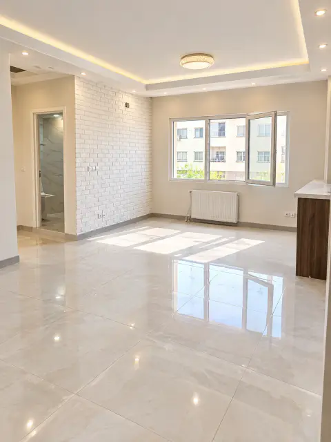 فاز۳محله پردیسان ۷۸متر۲خواب تخلیه