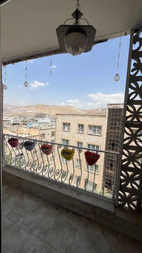 فاز۱ نخلستان آپارتمان ۱۲۰متر ۲خواب سند تک برگ تخلیه