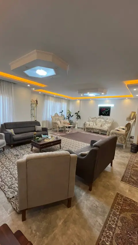 فاز۱ فروردین جنوبی ۱۲۵متر۳خواب سند تک برگ