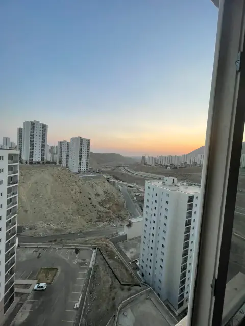 فاز ۱۱، زون ۳ ، ۸۷متر ۲خواب، فول ، عرصه وام تسویه