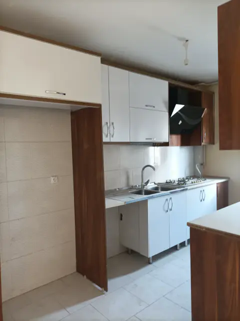 فاز۱۱ نوار طلایی ۸۷متر۲خواب فول کلید نخورده