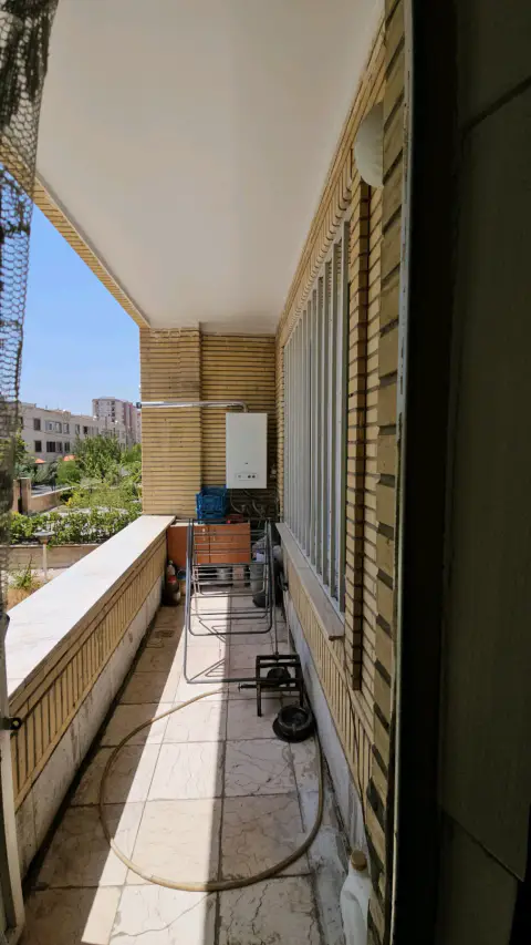 فاز ۴ ۸۵ متر ۲ خواب خیابان بهشت سند تک برگ