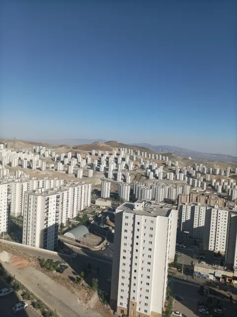 فاز۱۱ - ۸۷ متر دو خواب - اولویت تحویل - ویودار