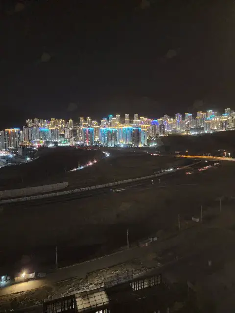 فاز ۱۱ زون ۳ ۸۷ متر ۲خواب فول عرصه وام تسویه
