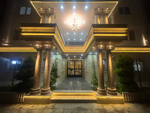 فاز ۱۱ پردیس ۸۷متر طبقه اول