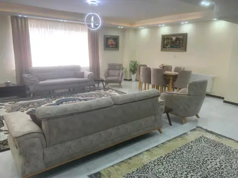 فاز ۱ فروردین جنوبی ۱۱۰ متر ۲ خواب سند تک برگ
